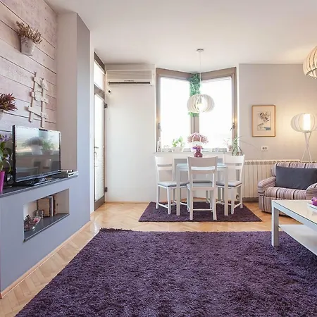 Violet Apartment
