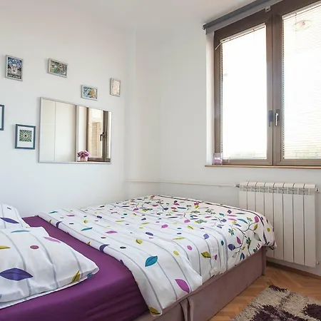Apartment Violet *