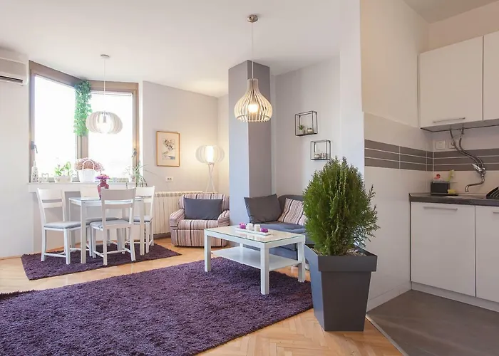 Apartment Violet Skopje